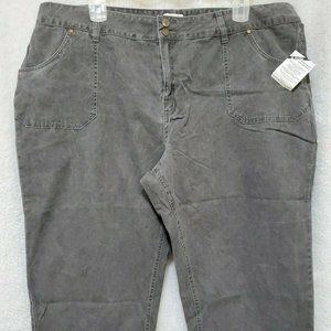 Only Necessities NWT Blackish Gray Jean Capri Pants Size 24W